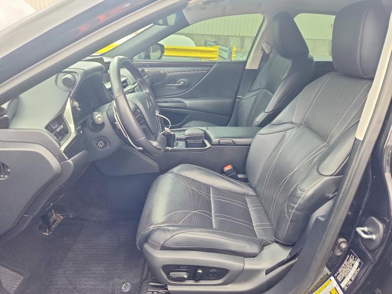 50485476 :رقم المزاد ، 58AEA1C16MU001380 vin ، 2021 Lexus Es مزاد بيع