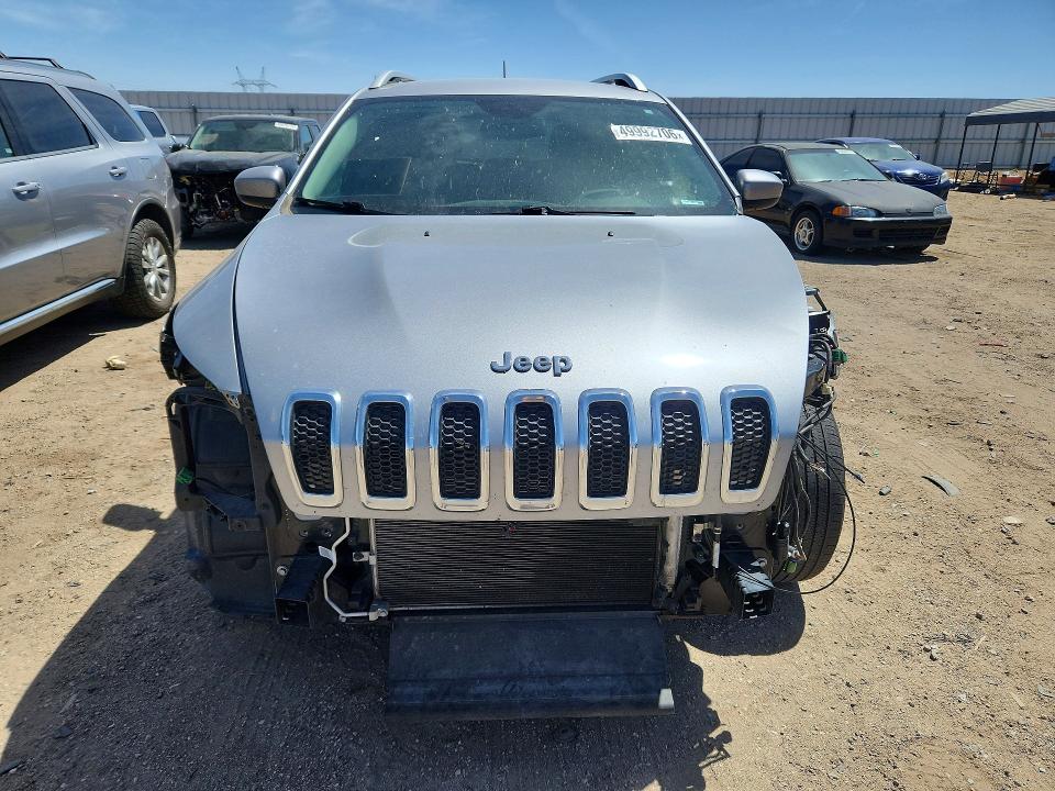 Продажа на аукционе авто 2017 Jeep Cherokee, vin: 1C4PJLCBXHW573040, номер лота: 49992706