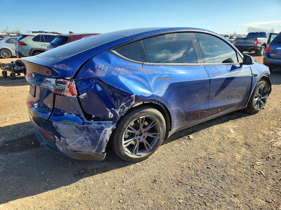 Продажа на аукционе авто 2024 Tesla Model Y, vin: 7SAYGDED3RF204665, номер лота: 49398276