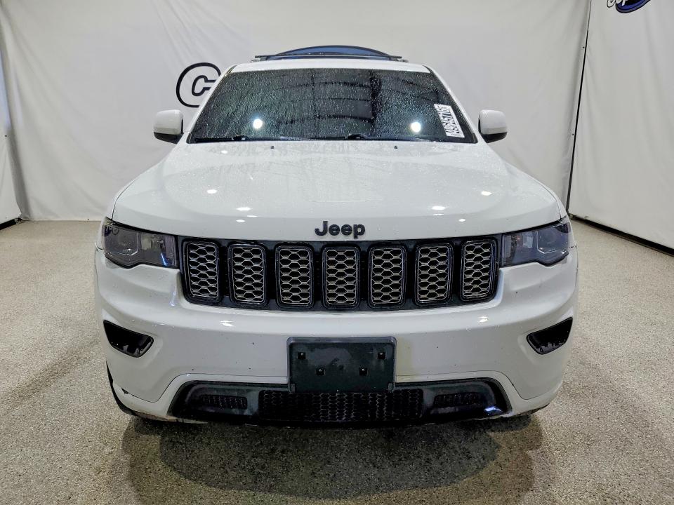 Продажа на аукционе авто 2018 Jeep Grand Cherokee, vin: 1C4RJFAG1JC477684, номер лота: 49645716