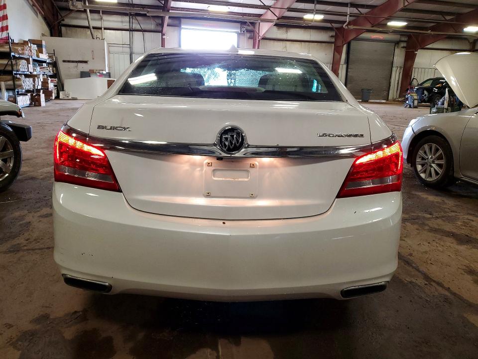 49414986 :رقم المزاد ، 1G4GA5G3XFF150806 vin ، 2015 Buick Lacrosse مزاد بيع