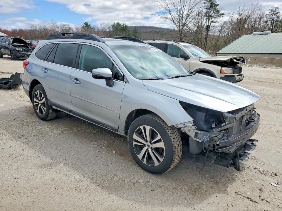 48459586 :رقم المزاد ، 4S4BSANC9J3303236 vin ، 2018 Subaru Outback مزاد بيع