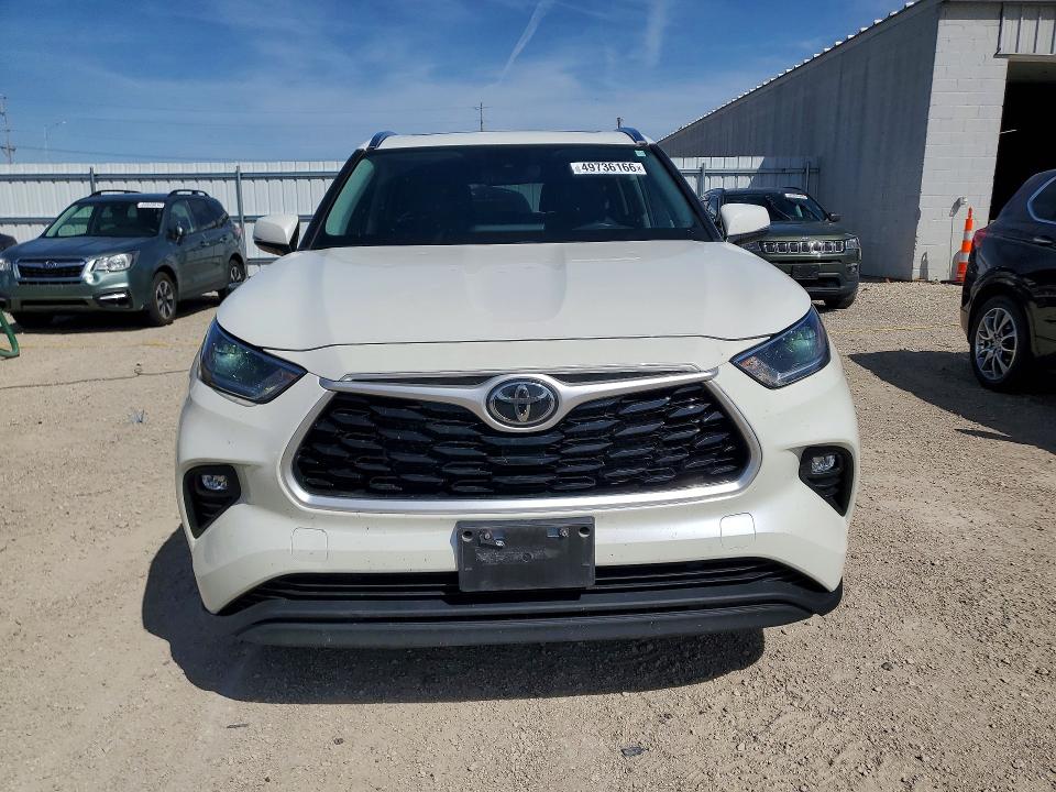 2021 Toyota Highlander მანქანა იყიდება აუქციონზე, vin: 5TDGZRBHXMS553169, აუქციონის ნომერი: 49736166