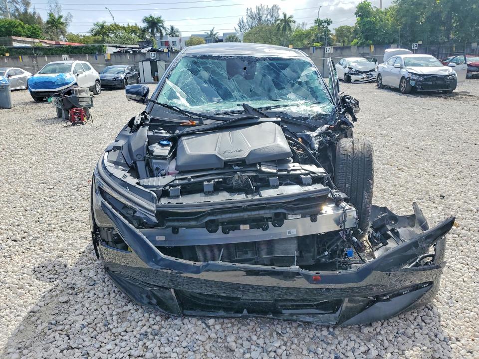 2025 Kia Ev6 მანქანა იყიდება აუქციონზე, vin: 5XYC34JA3SG003152, აუქციონის ნომერი: 48298856