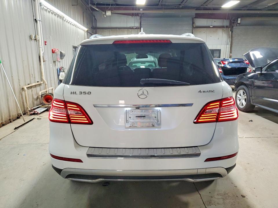 2015 Mercedes-benz Ml მანქანა იყიდება აუქციონზე, vin: 4JGDA5HB6FA563215, აუქციონის ნომერი: 47270686