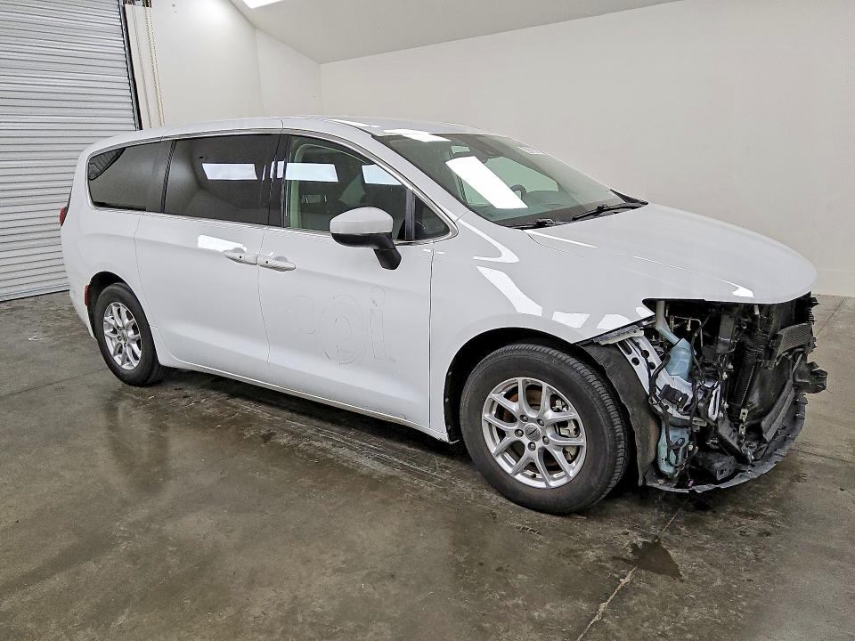 2023 Chrysler Voyager მანქანა იყიდება აუქციონზე, vin: 2C4RC1CG7PR537512, აუქციონის ნომერი: 47703626