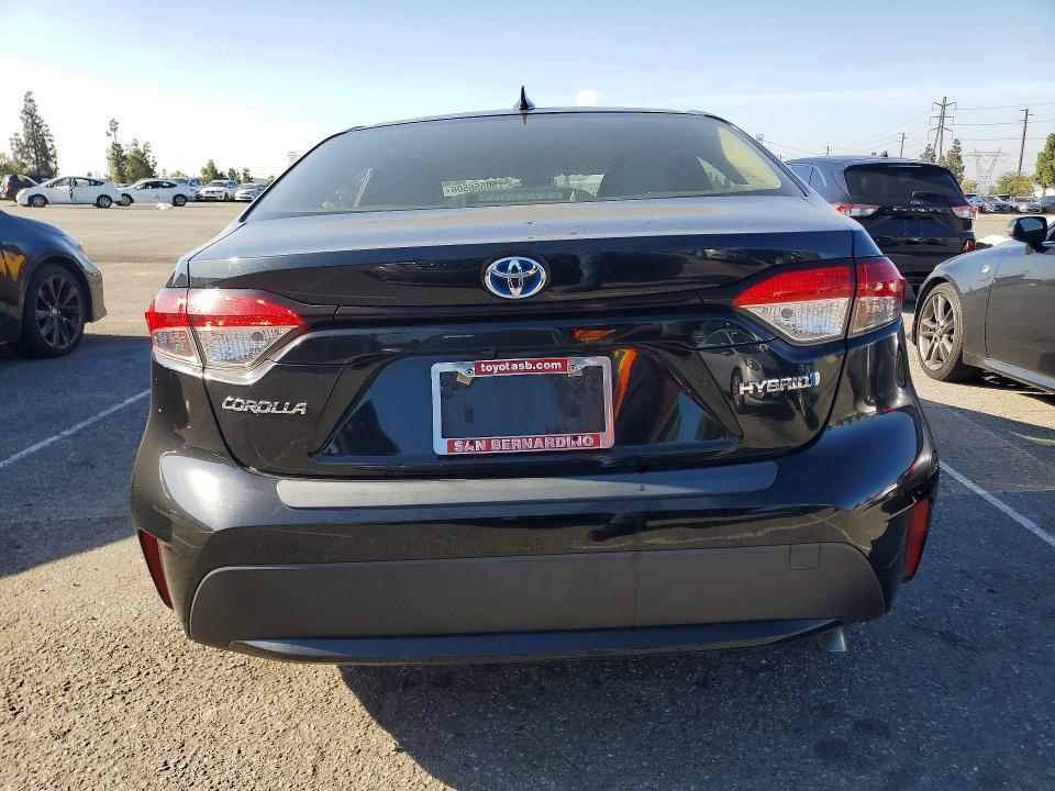50556506 :رقم المزاد ، JTDEAMDE9NJ036884 vin ، 2022 Toyota Corolla مزاد بيع