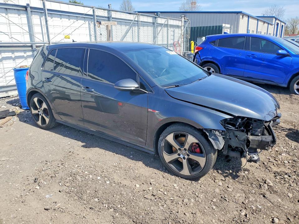 Продажа на аукционе авто 2015 Volkswagen Gti, vin: 3VW4T7AU5FM007869, номер лота: 49477486