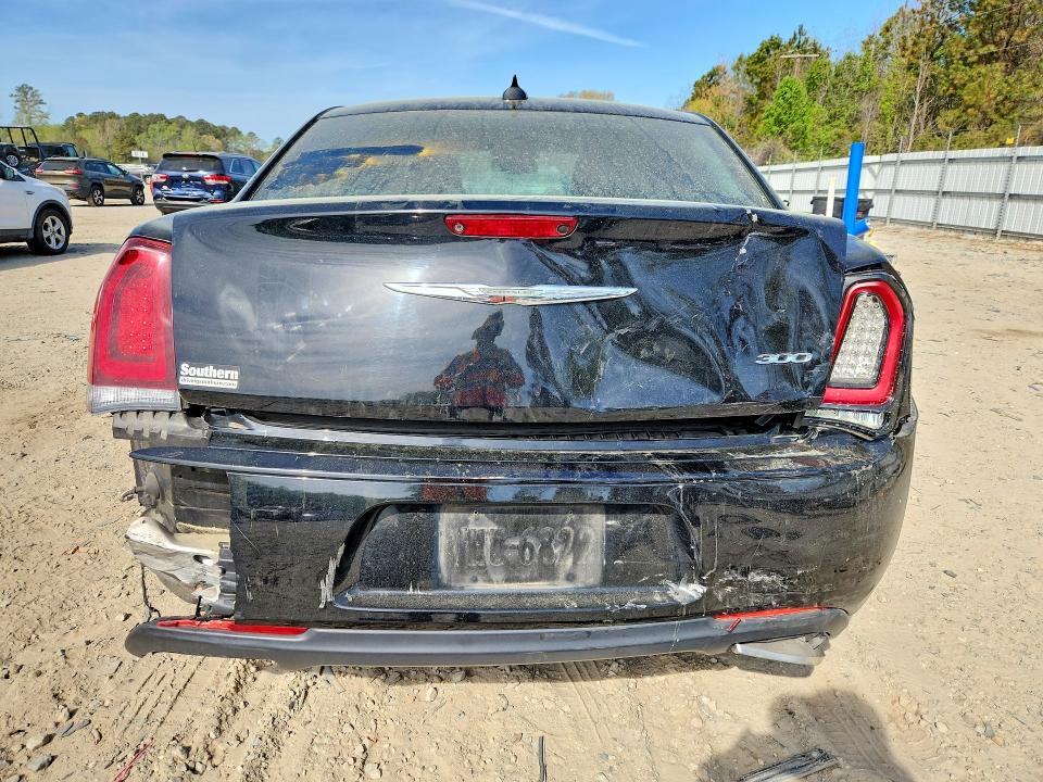 Продажа на аукционе авто 2018 Chrysler 300, vin: 2C3CCAAG1JH320242, номер лота: 48318976