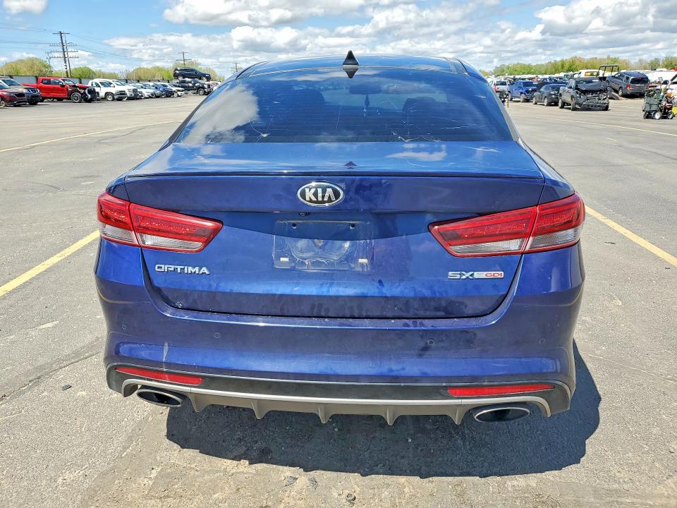 Продажа на аукционе авто 2017 Kia Optima, vin: 5XXGW4L22HG154429, номер лота: 50996476