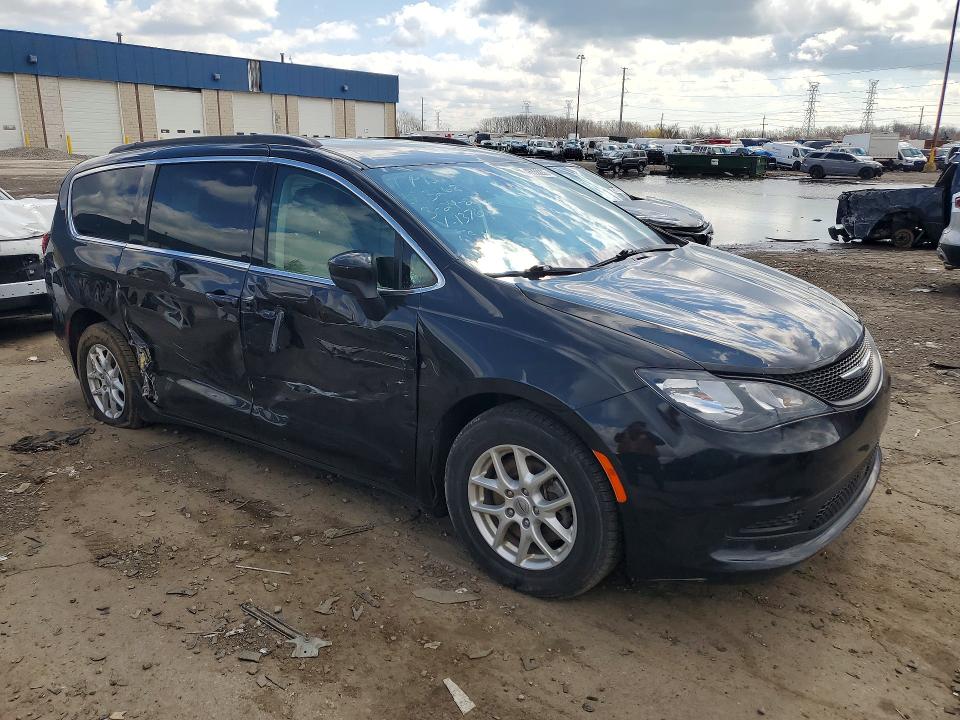 48333236 :رقم المزاد ، 2C4RC1DG4MR551376 vin ، 2021 Chrysler Voyager مزاد بيع