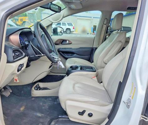 Продаж на аукціоні авто 2021 Chrysler Voyager, vin: 2C4RC1DG2MR541476, номер лоту: 51003606