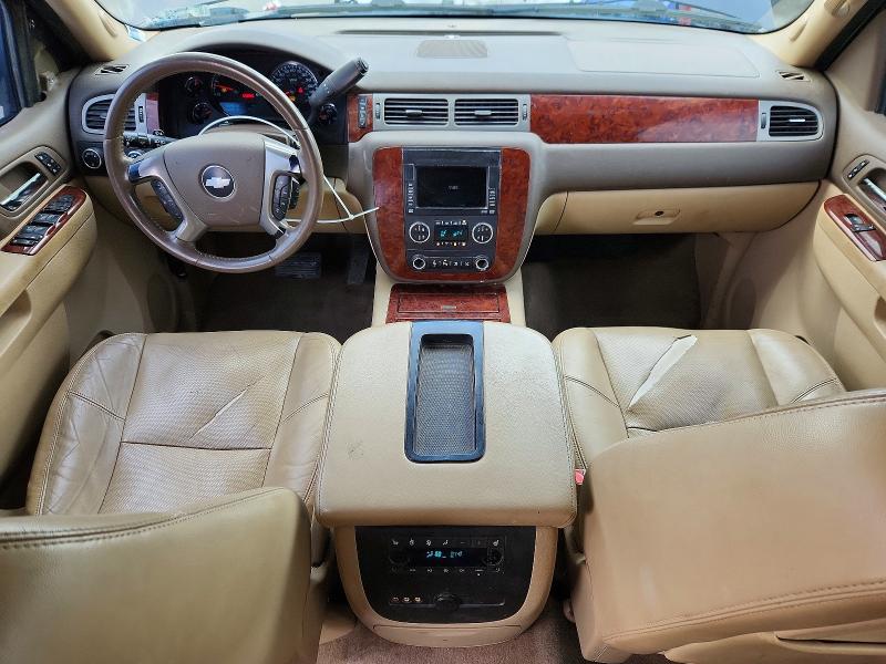 49312816 :رقم المزاد ، 1GNUKKE39AR147237 vin ، 2010 Chevrolet Suburban مزاد بيع