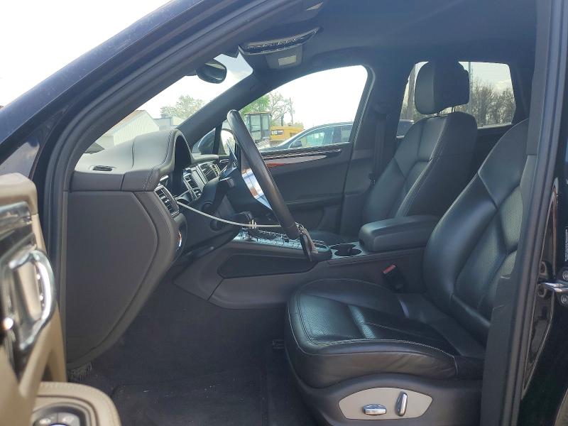 49411726 :رقم المزاد ، WP1AB2A50FLB54220 vin ، 2015 Porsche Macan مزاد بيع