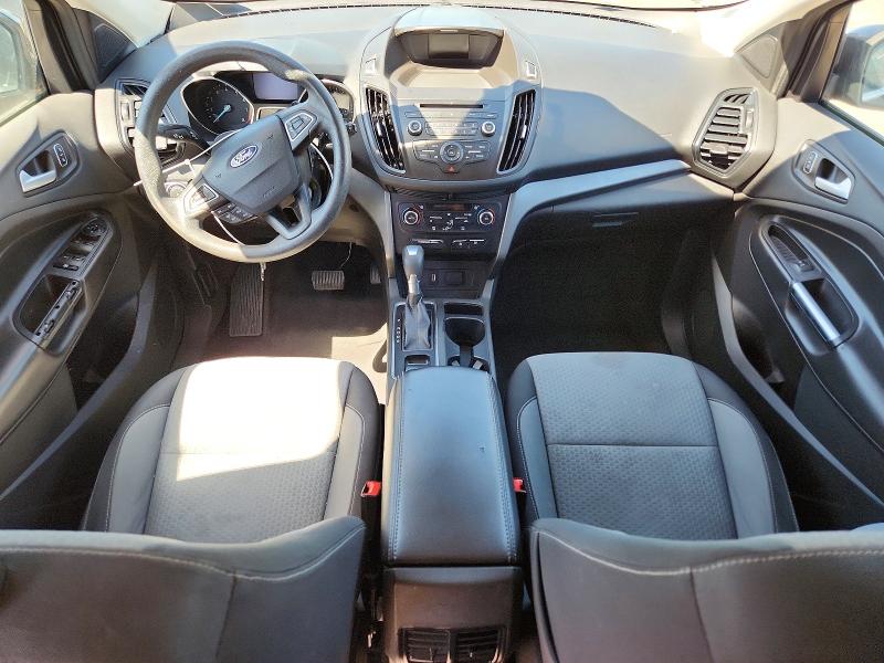 2017 Ford Escape მანქანა იყიდება აუქციონზე, vin: 1FMCU9GD4HUC55135, აუქციონის ნომერი: 51114476