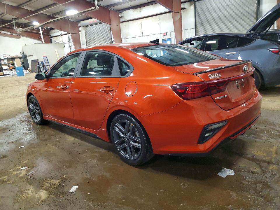2020 Kia Forte მანქანა იყიდება აუქციონზე, vin: 3KPF34ADXLE220140, აუქციონის ნომერი: 50558926