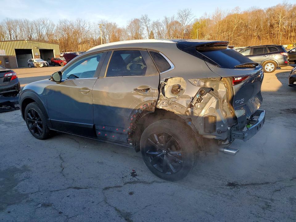 48995096 :رقم المزاد ، 3MVDMBCM8PM537494 vin ، 2023 Mazda Cx-30 مزاد بيع