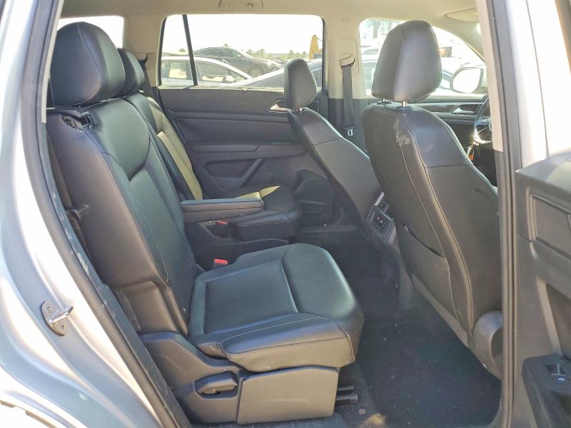Продажа на аукционе авто 2019 Volkswagen Atlas, vin: 1V2WR2CA2KC551885, номер лота: 48958146
