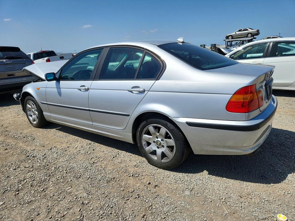 50352706 :رقم المزاد ، WBAEU33404PR07870 vin ، 2004 Bmw 325 مزاد بيع