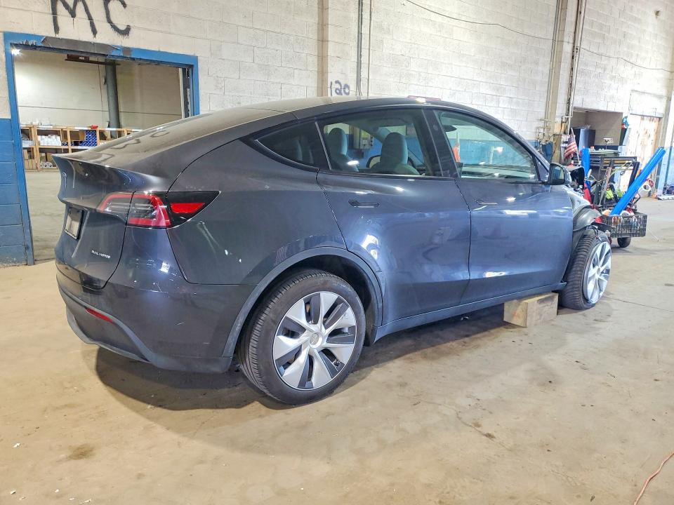 Продажа на аукционе авто 2024 Tesla Model Y, vin: 7SAYGDEEXRA278056, номер лота: 51507126