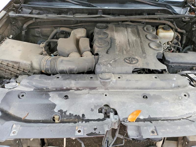 50627176 :رقم المزاد ، JTEZU5JR7F5096402 vin ، 2015 Toyota 4runner مزاد بيع