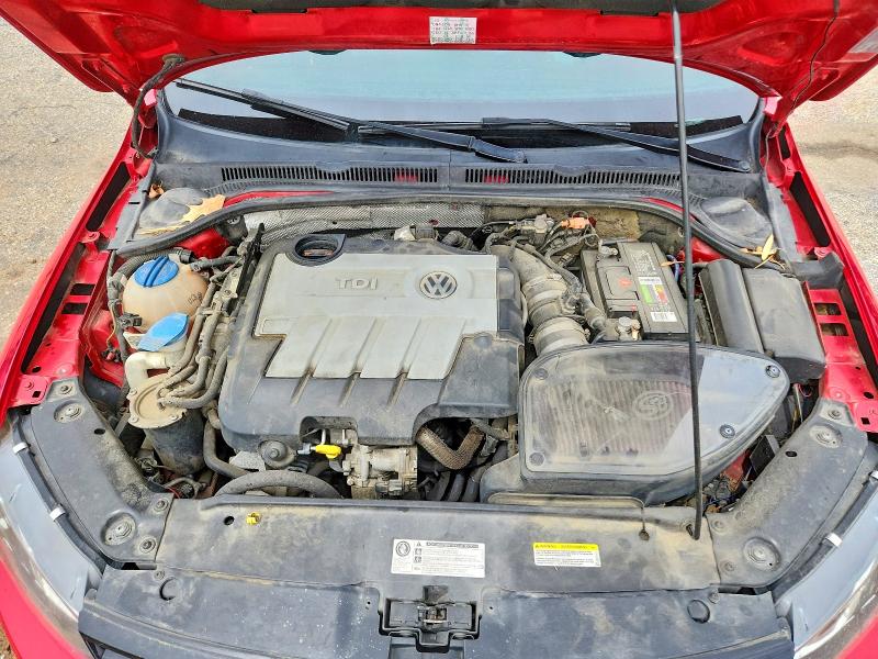 48811276 :رقم المزاد ، 3VWLL7AJ2EM223596 vin ، 2014 Volkswagen Jetta مزاد بيع
