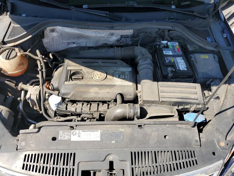 49471216 :رقم المزاد ، WVGAV7AX0BW504327 vin ، 2011 Volkswagen Tiguan مزاد بيع