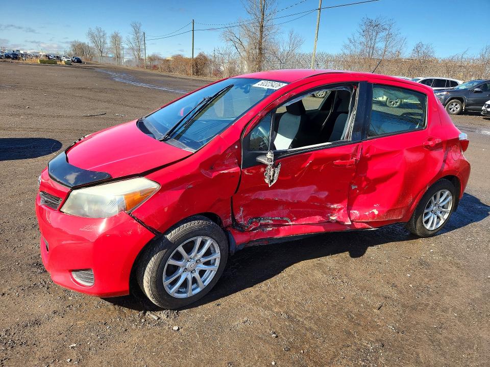 50325426 :رقم المزاد ، JTDKTUD33DD563747 vin ، 2013 Toyota Yaris مزاد بيع