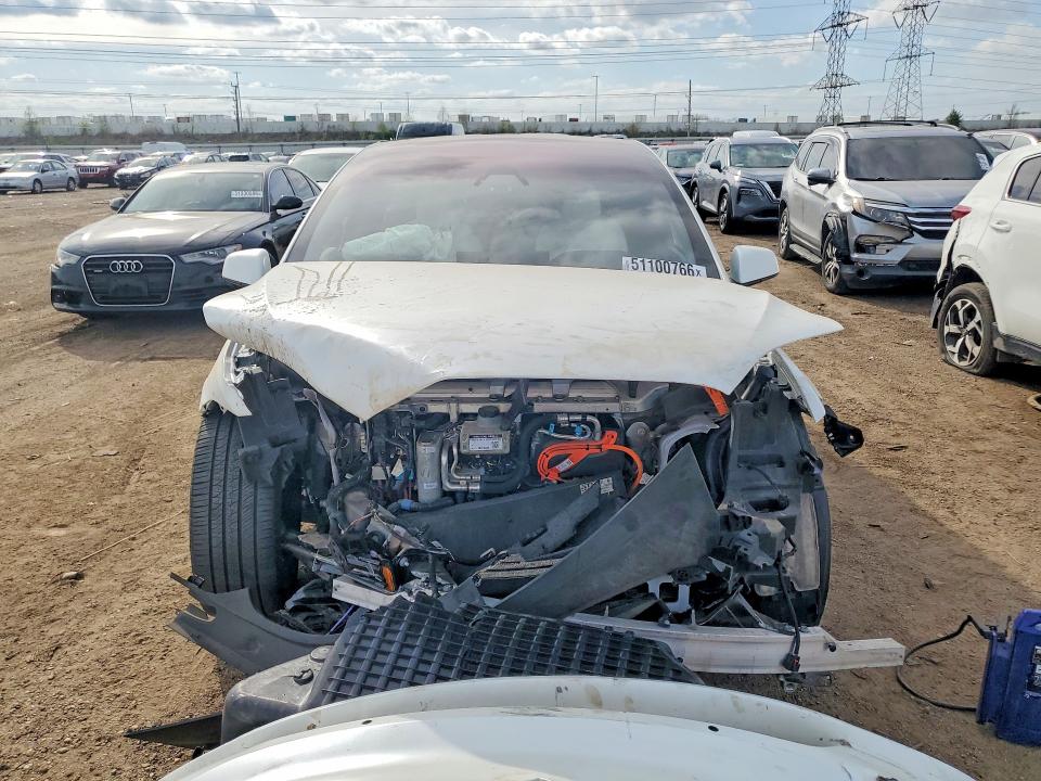 51100766 :رقم المزاد ، 7SAXCBE66NF339890 vin ، 2022 Tesla Model X مزاد بيع