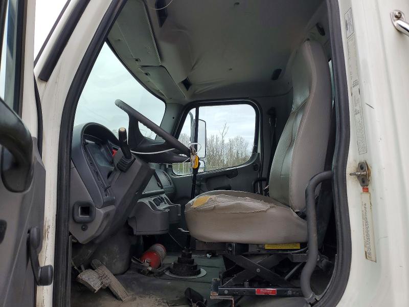 Aukcja sprzedaży 2004 Freigliner M2, vin: 1FVACWAKX4HM84012, numer aukcji: 48635846