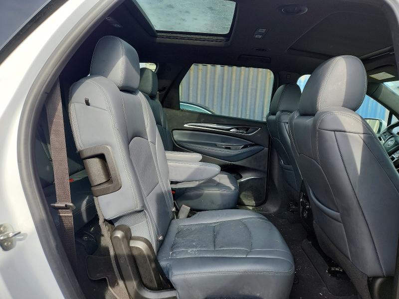 Продаж на аукціоні авто 2023 Buick Enclave, vin: 5GAEVAKW0PJ247975, номер лоту: 50946626