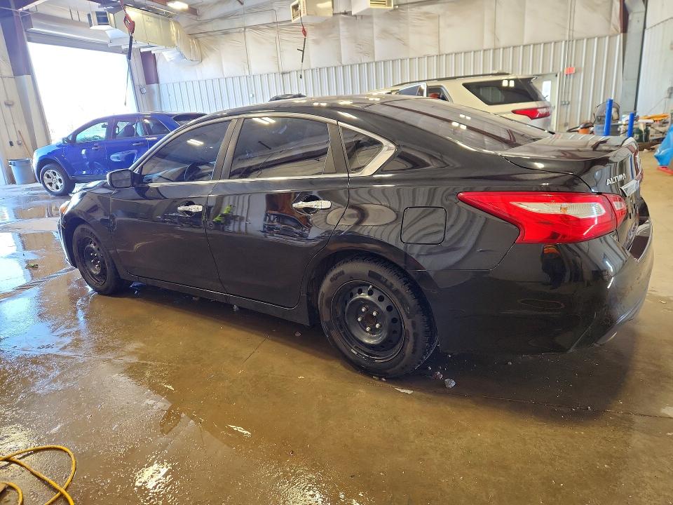 2016 Nissan Altima მანქანა იყიდება აუქციონზე, vin: 1N4AL3AP9GN322969, აუქციონის ნომერი: 49233426