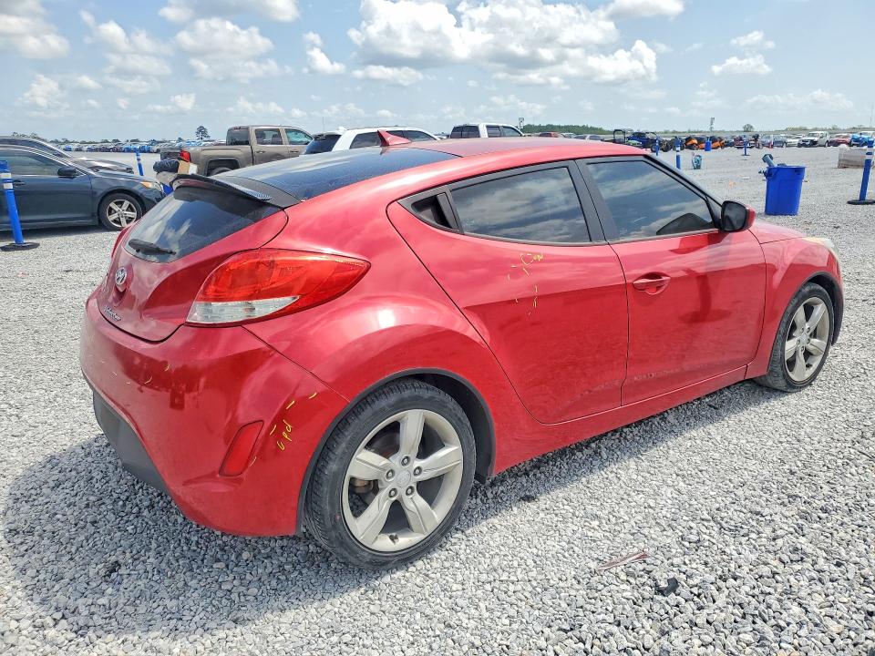 48189436 :رقم المزاد ، KMHTC6AD7FU225778 vin ، 2015 Hyundai Veloster مزاد بيع