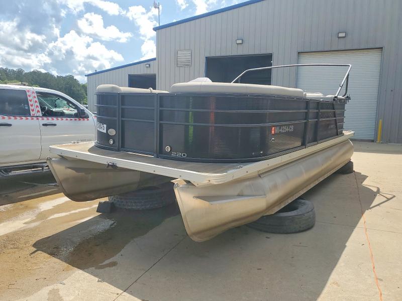 2021 Crestliner Boat მანქანა იყიდება აუქციონზე, vin: CSM006461021, აუქციონის ნომერი: 80390475