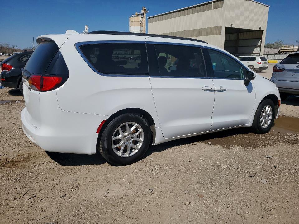 Продаж на аукціоні авто 2020 Chrysler Voyager, vin: 2C4RC1DG5LR262733, номер лоту: 49061276