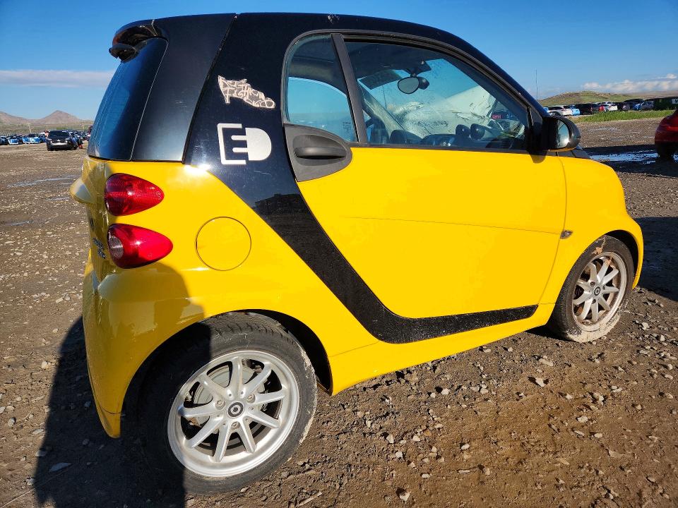 50634486 :رقم المزاد ، WMEEJ9AA8GK841997 vin ، 2016 Smart Cars Fortwo مزاد بيع