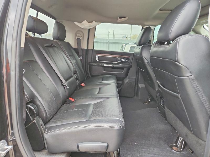 49332316 :رقم المزاد ، 3C6UR5NJ5JG293940 vin ، 2018 Ram 2500 مزاد بيع
