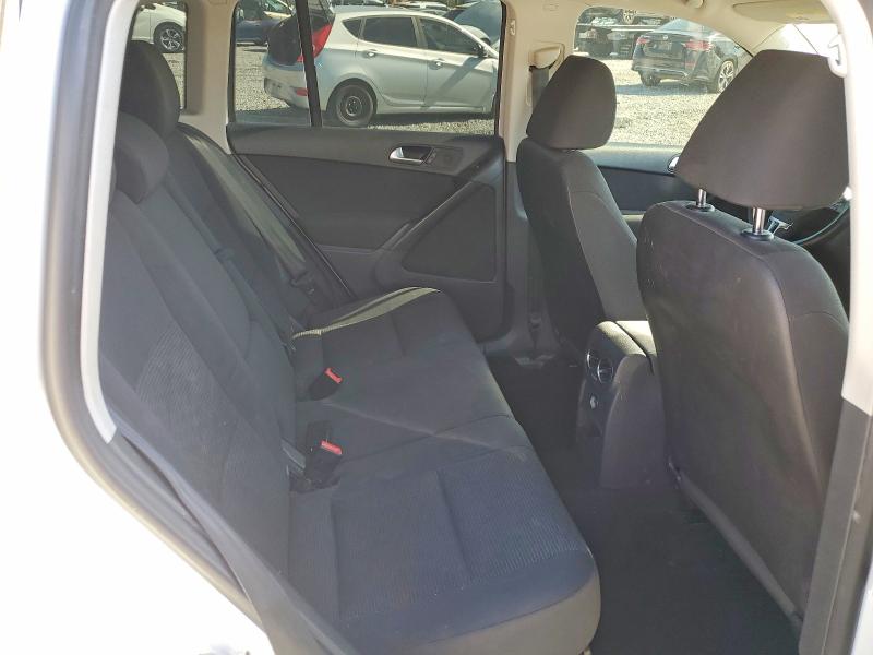 49675526 :رقم المزاد ، WVGAV3AX6EW576498 vin ، 2014 Volkswagen Tiguan مزاد بيع