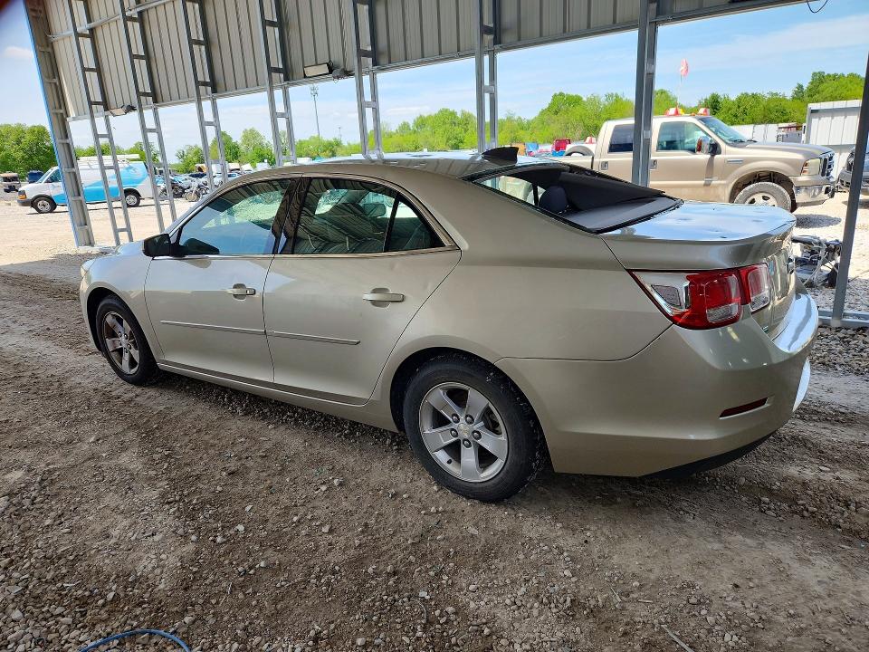 51841126 :رقم المزاد ، 1G11A5SL5FF259829 vin ، 2015 Chevrolet Malibu مزاد بيع