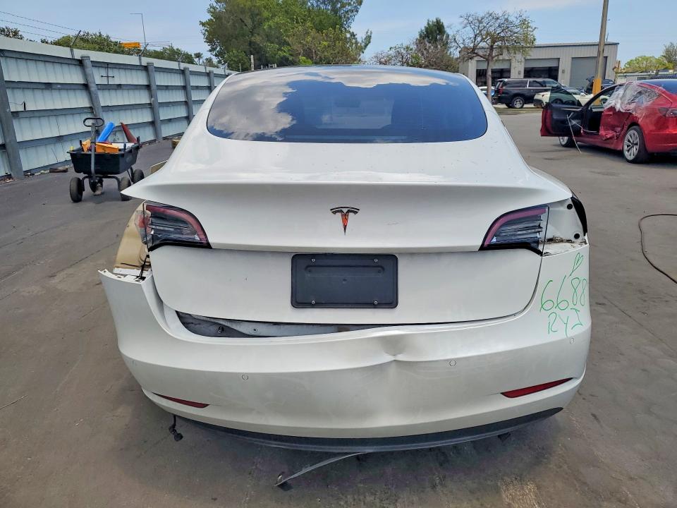 2021 Tesla Model 3 მანქანა იყიდება აუქციონზე, vin: 5YJ3E1EA0MF986613, აუქციონის ნომერი: 50416856