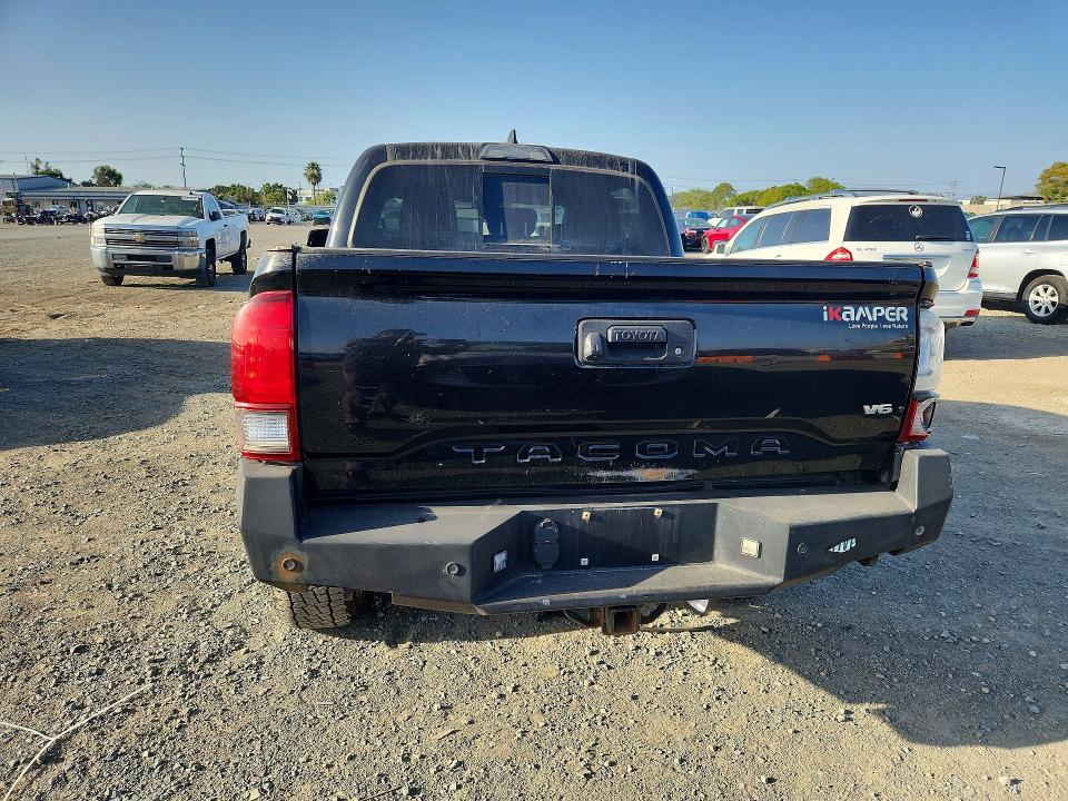 2018 Toyota Tacoma მანქანა იყიდება აუქციონზე, vin: 3TMCZ5AN4JM131554, აუქციონის ნომერი: 50326646