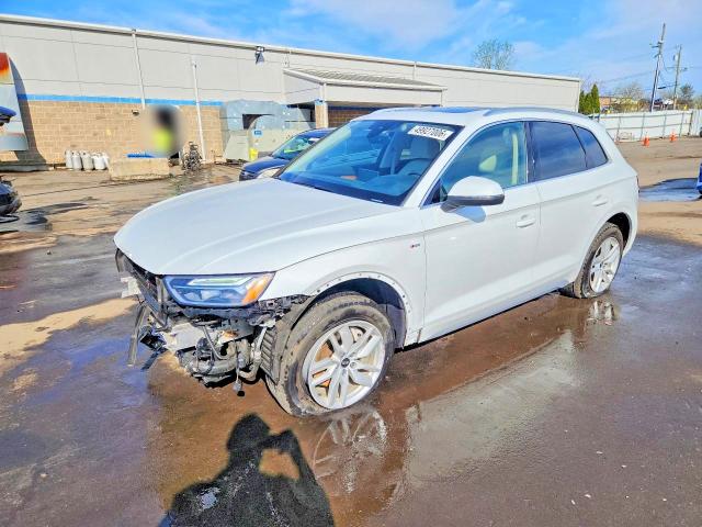 Продаж на аукціоні авто 2022 Audi Q5, vin: WA1GAAFY2N2002160, номер лоту: 49927006