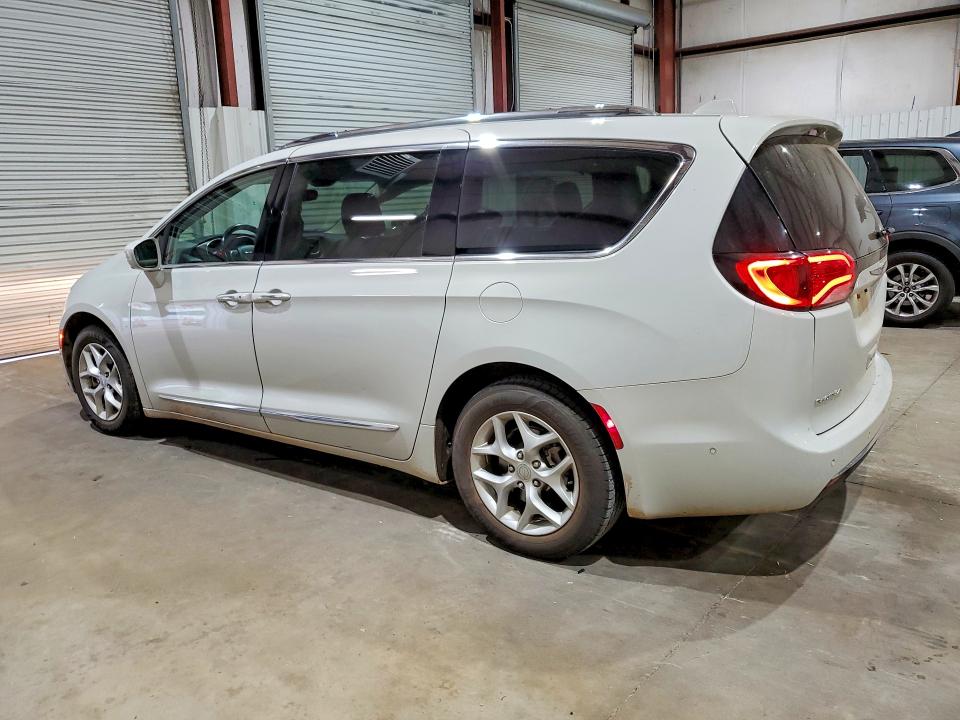 2019 Chrysler Pacifica მანქანა იყიდება აუქციონზე, vin: 2C4RC1BG6KR748873, აუქციონის ნომერი: 48400256