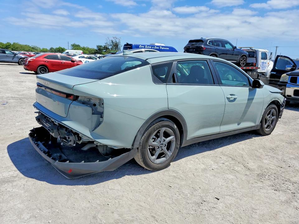 Продаж на аукціоні авто 2025 Kia K4, vin: 3KPFT4DE0SE102438, номер лоту: 50129976