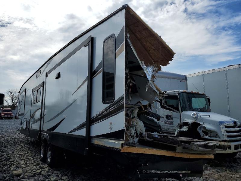 Продаж на аукціоні авто 2022 Foresriver Sabre, vin: 5ZT3SR1B0N6110772, номер лоту: 48567726