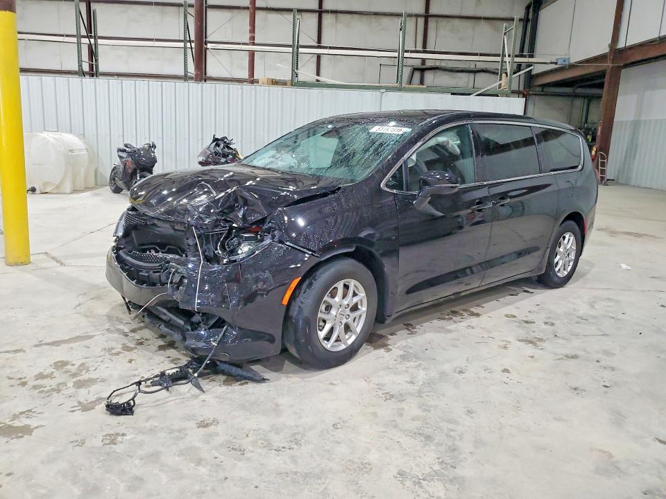 Продажа на аукционе авто 2025 Chrysler Voyager, vin: 2C4RC1CG8SR538161, номер лота: 51169516