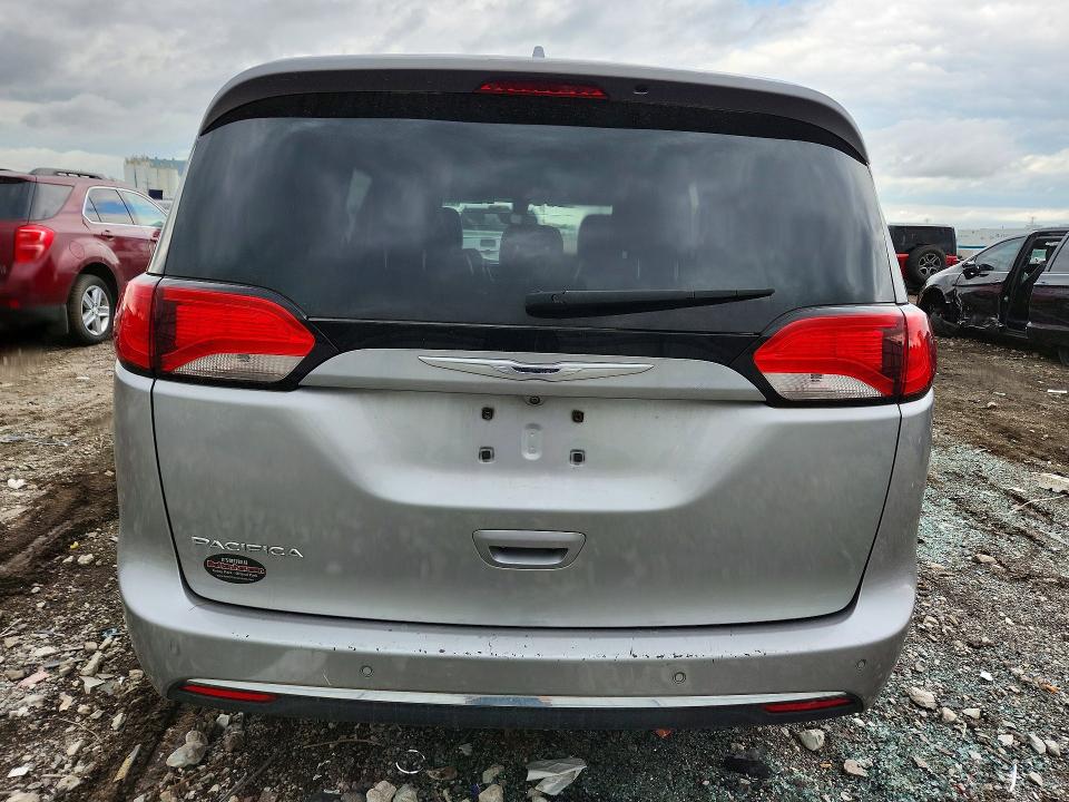 Продажа на аукционе авто 2017 Chrysler Pacifica, vin: 2C4RC1BG8HR540227, номер лота: 51876736