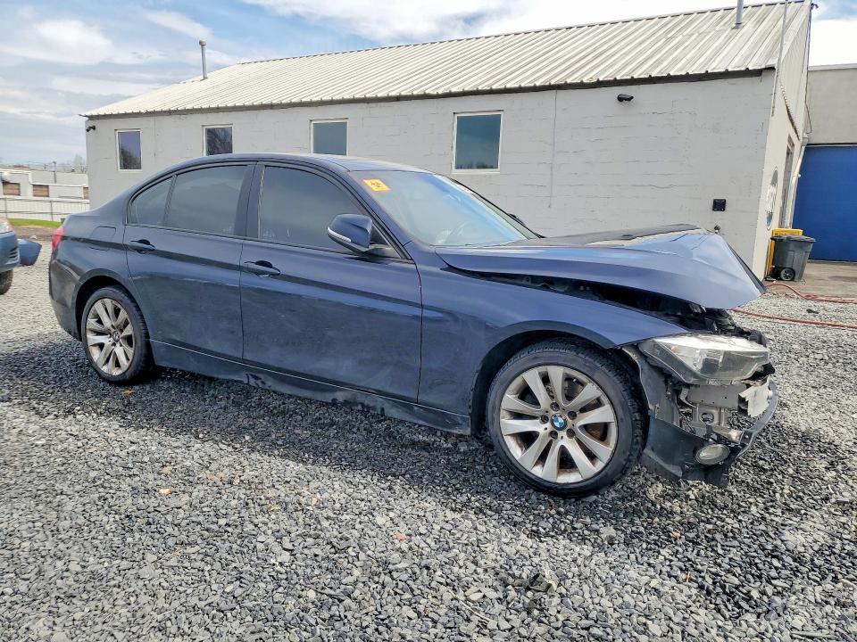 49476756 :رقم المزاد ، WBA8E5G54GNT40278 vin ، 2016 Bmw 320 مزاد بيع