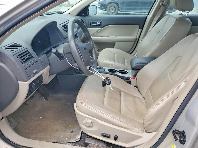 50131036 :رقم المزاد ، 3FAHP0CG8AR212451 vin ، 2010 Ford Fusion Sel V6 4dr Awd مزاد بيع