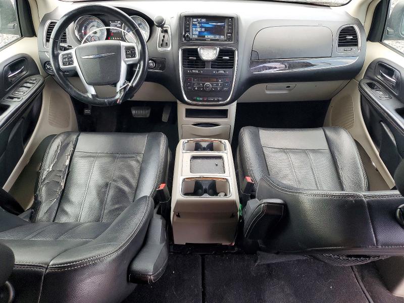 2013 Chrysler Town & Country მანქანა იყიდება აუქციონზე, vin: 2C4RC1CG6DR808748, აუქციონის ნომერი: 49665076